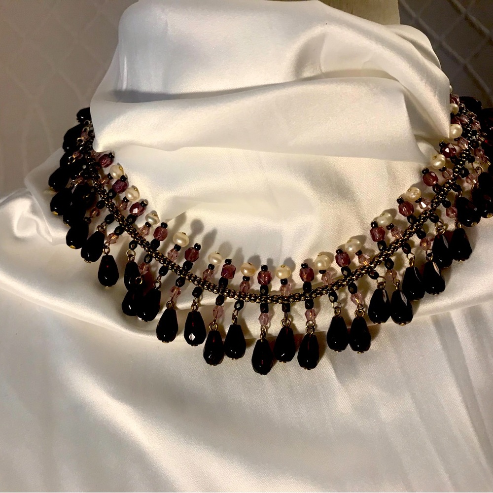 Faux Garnet Beads Choker Trimmed w/ faux pearls